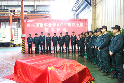 千亿国际首台AGV智能小车揭彩首发