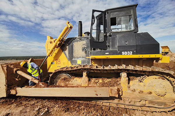 04b507178b8844e48aa8c3550a4df3af