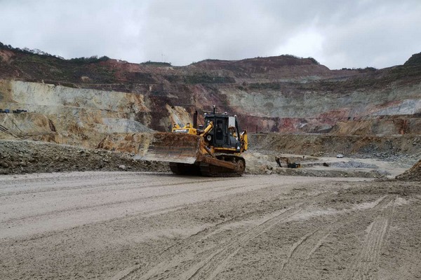 e3c04eff8e8846329ae667d35e8d66e9